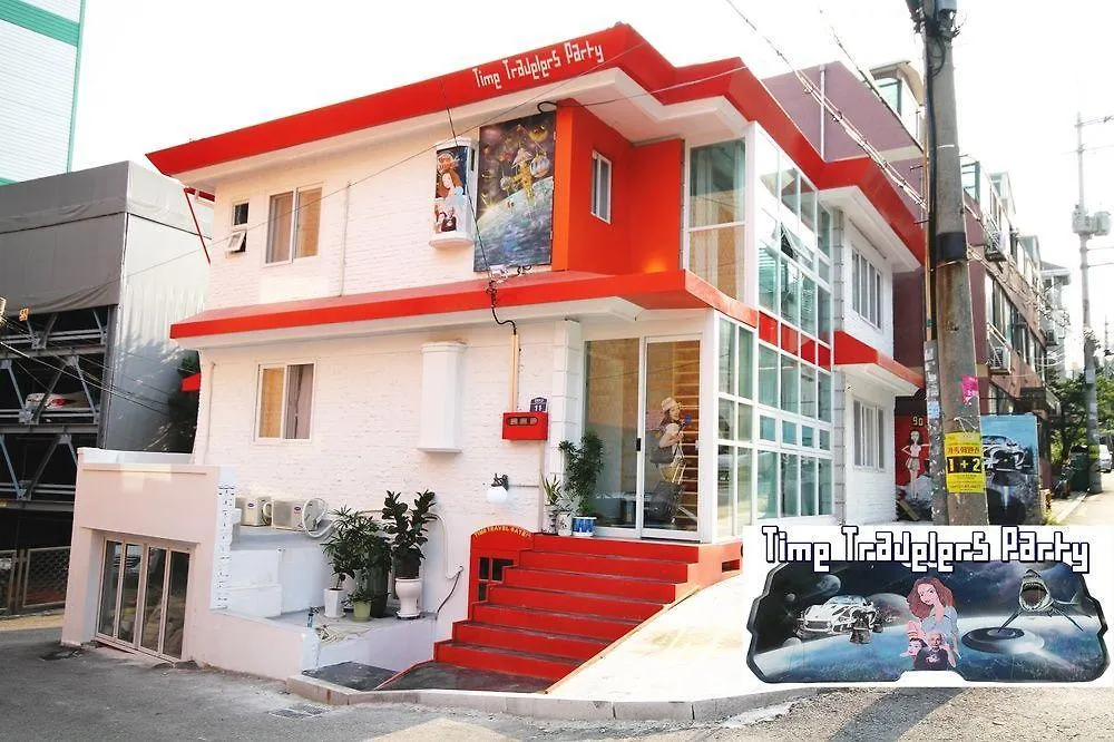Time Travelers Party Hostel In Hongdae Seoul