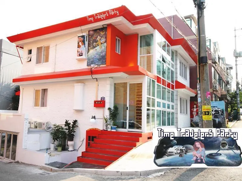 Time Travelers Party Hostel In Hongdae Seoul