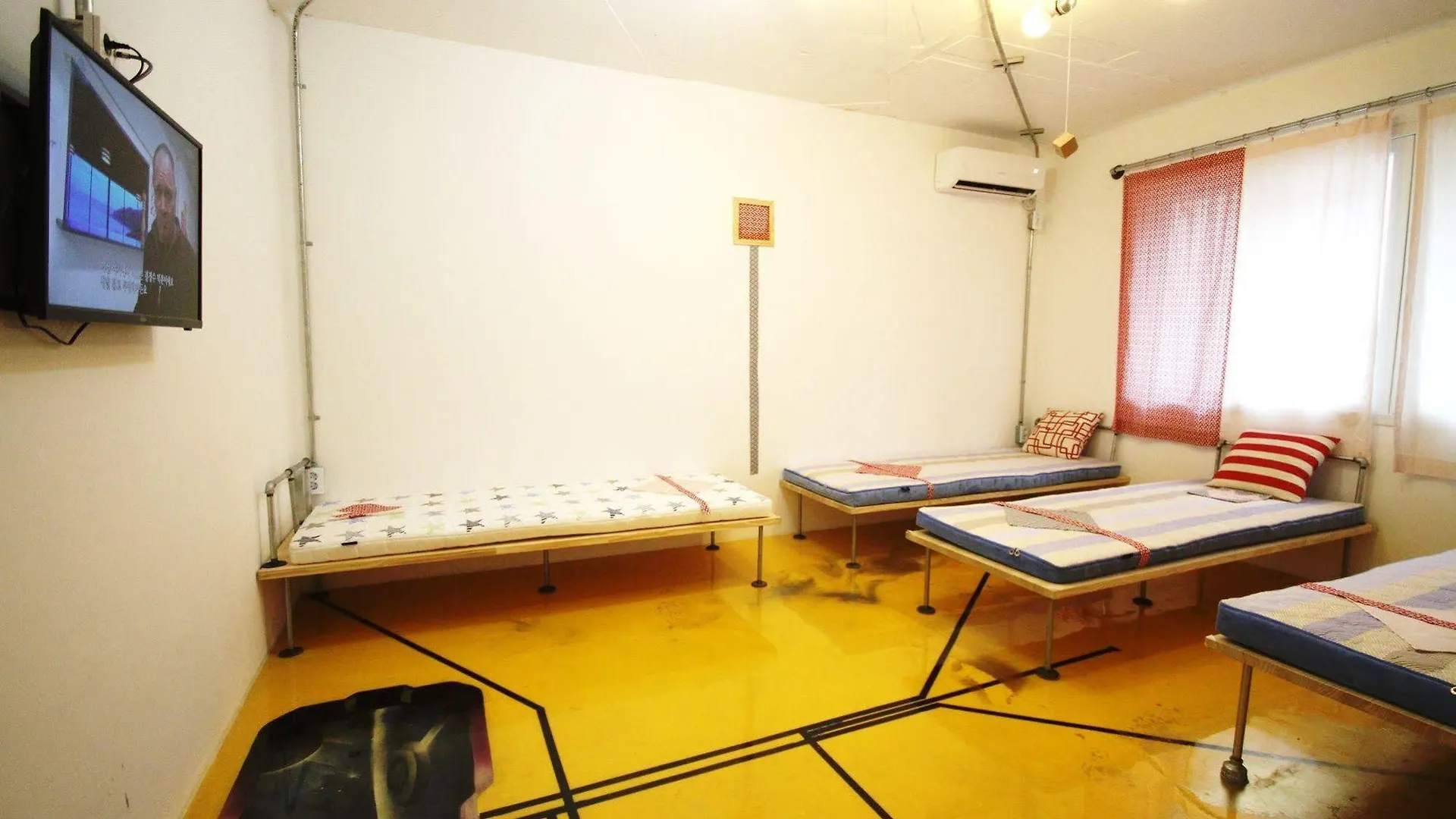 Time Travelers Party Hostel In Hongdae Seoul