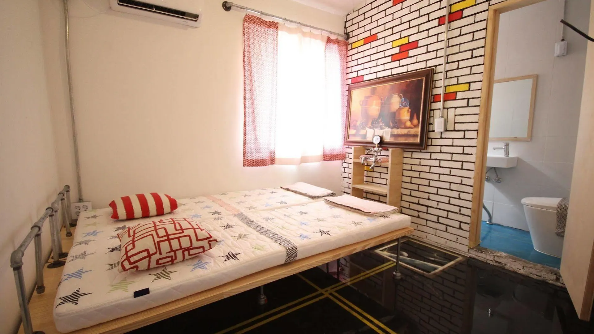 Time Travelers Party Hostel In Hongdae Seoul South Korea